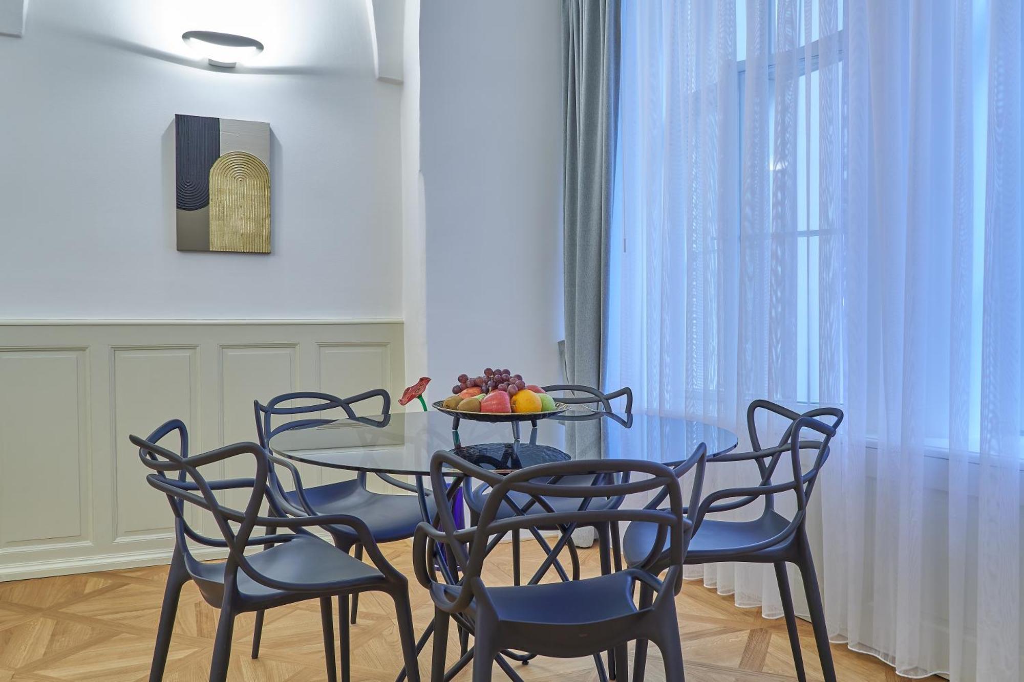Hotel U 3 Pstrosu Praha Bagian luar foto