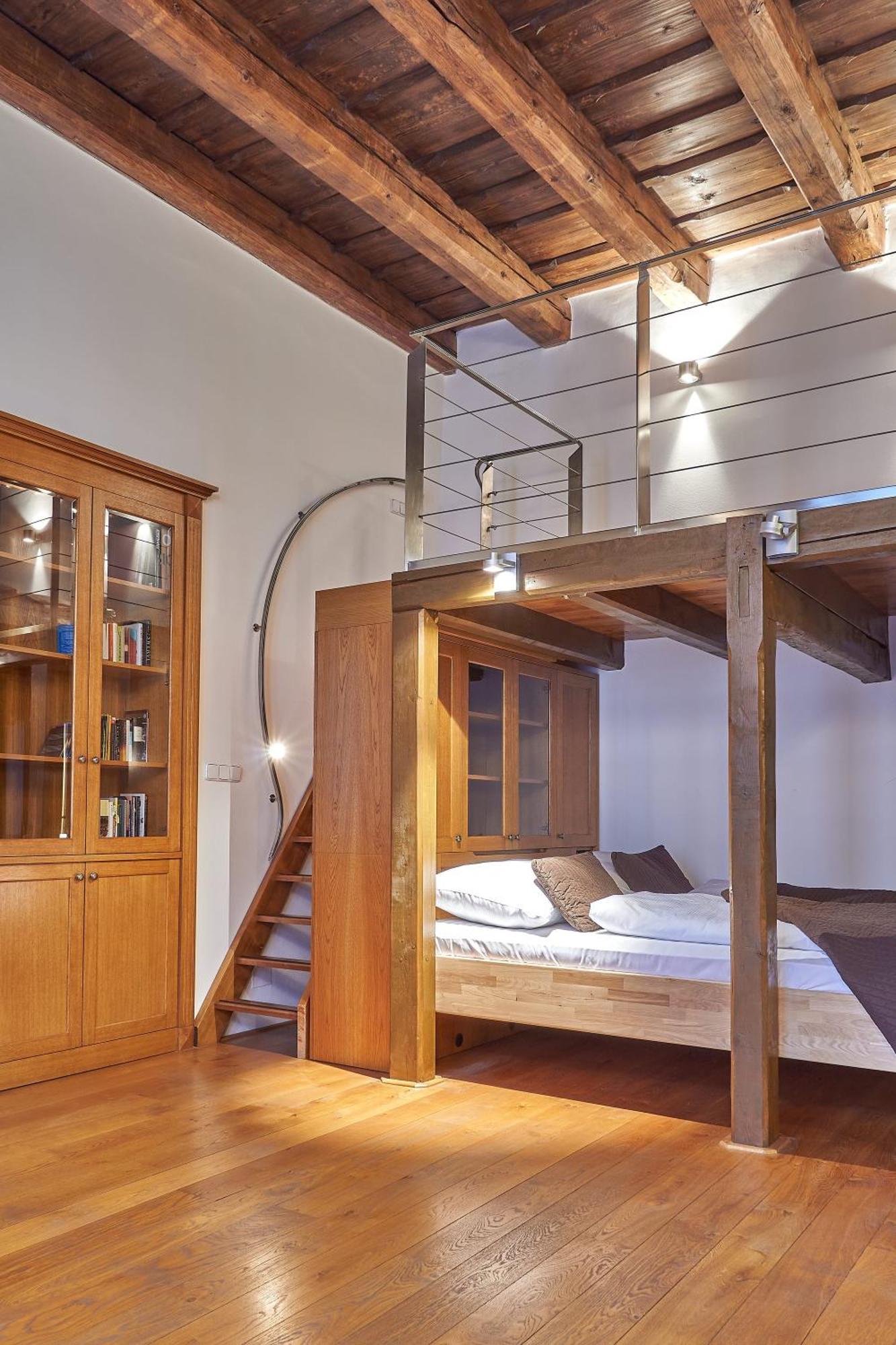Hotel U 3 Pstrosu Praha Bagian luar foto