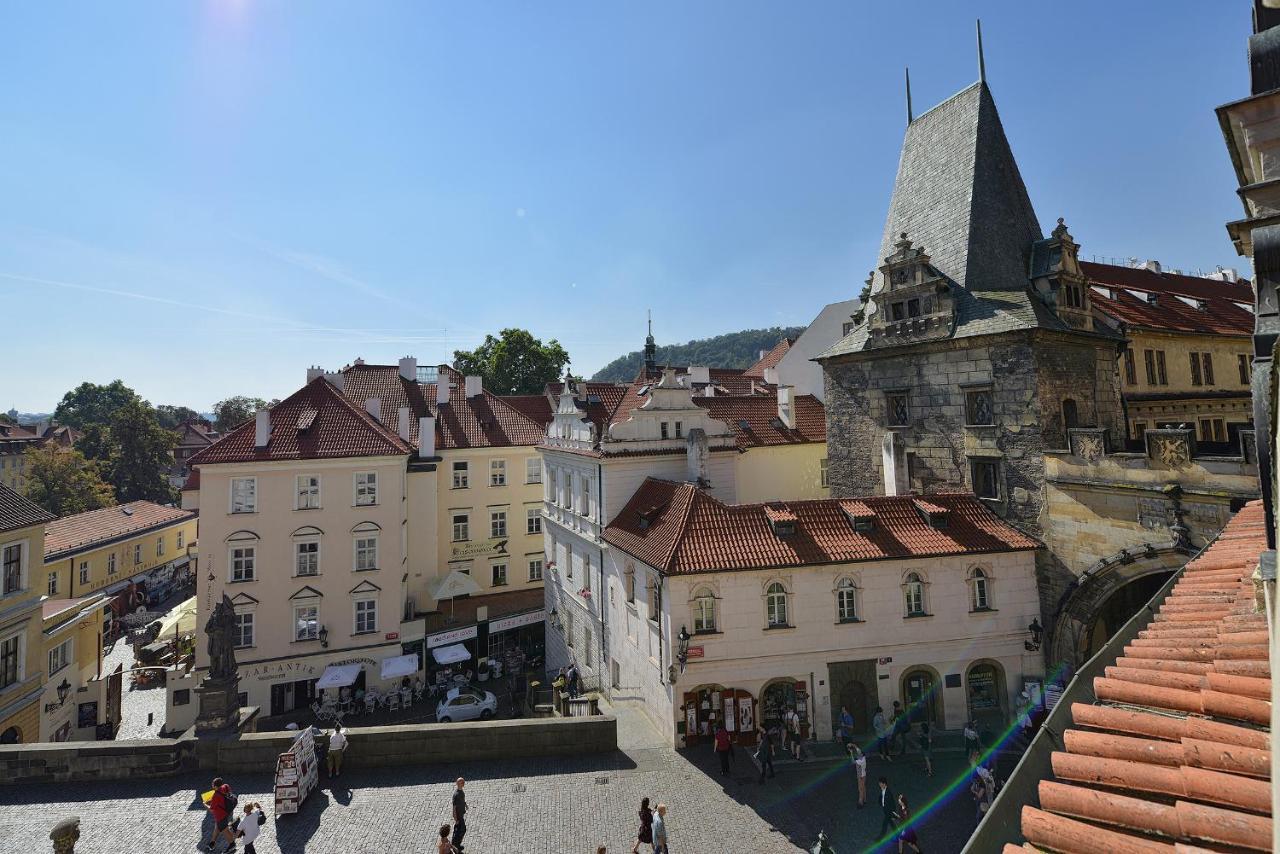 Hotel U 3 Pstrosu Praha Bagian luar foto